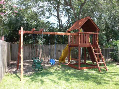 Redwood Challenger Playset from Jack's Backyard